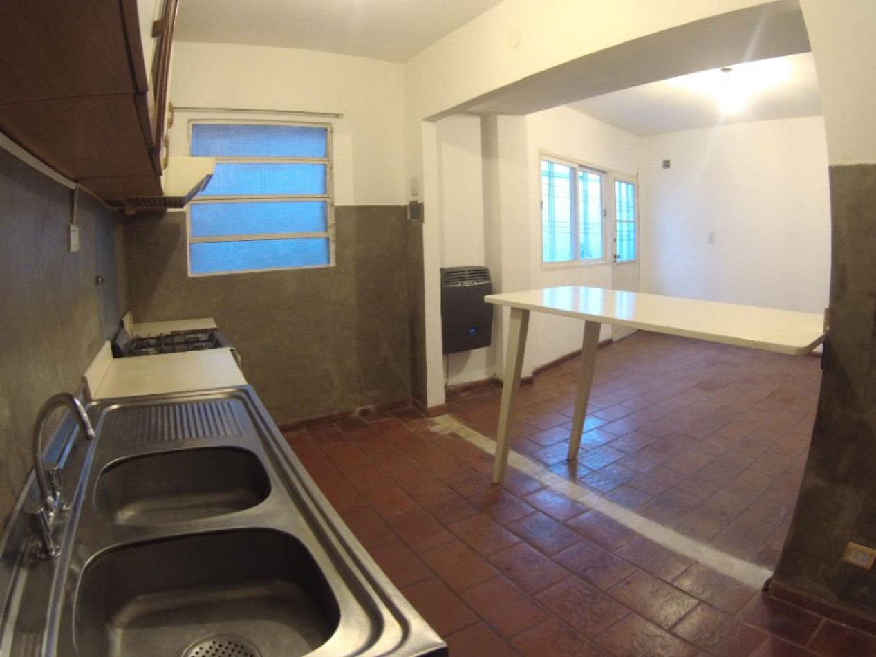 Duplex  3 ambientes -VENTA-  Castelar Norte-Apto Credito