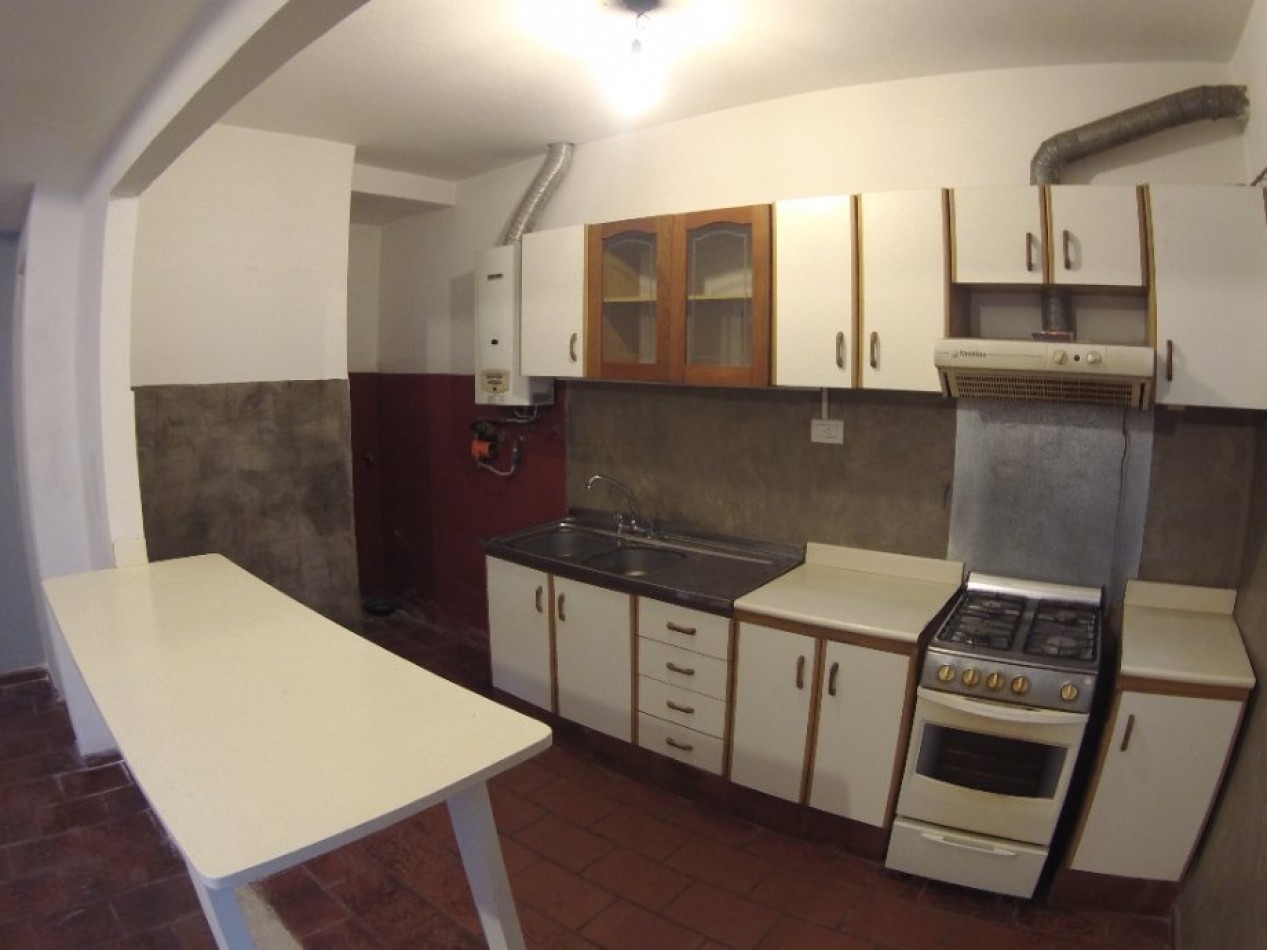 Duplex  3 ambientes -VENTA-  Castelar Norte-Apto Credito