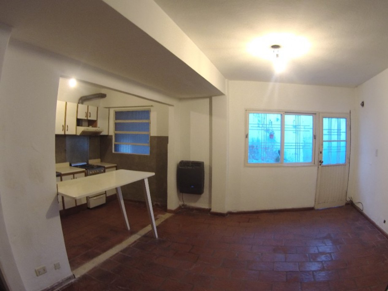 Duplex  3 ambientes -VENTA-  Castelar Norte-Apto Credito