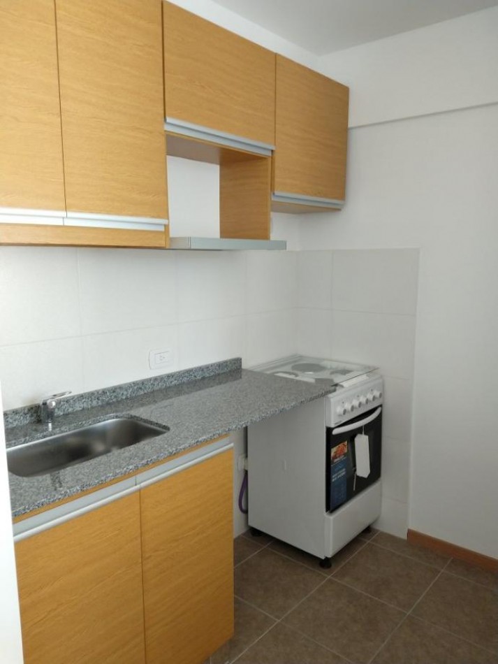 VENTA- Departamento 2 Ambientes - Moron