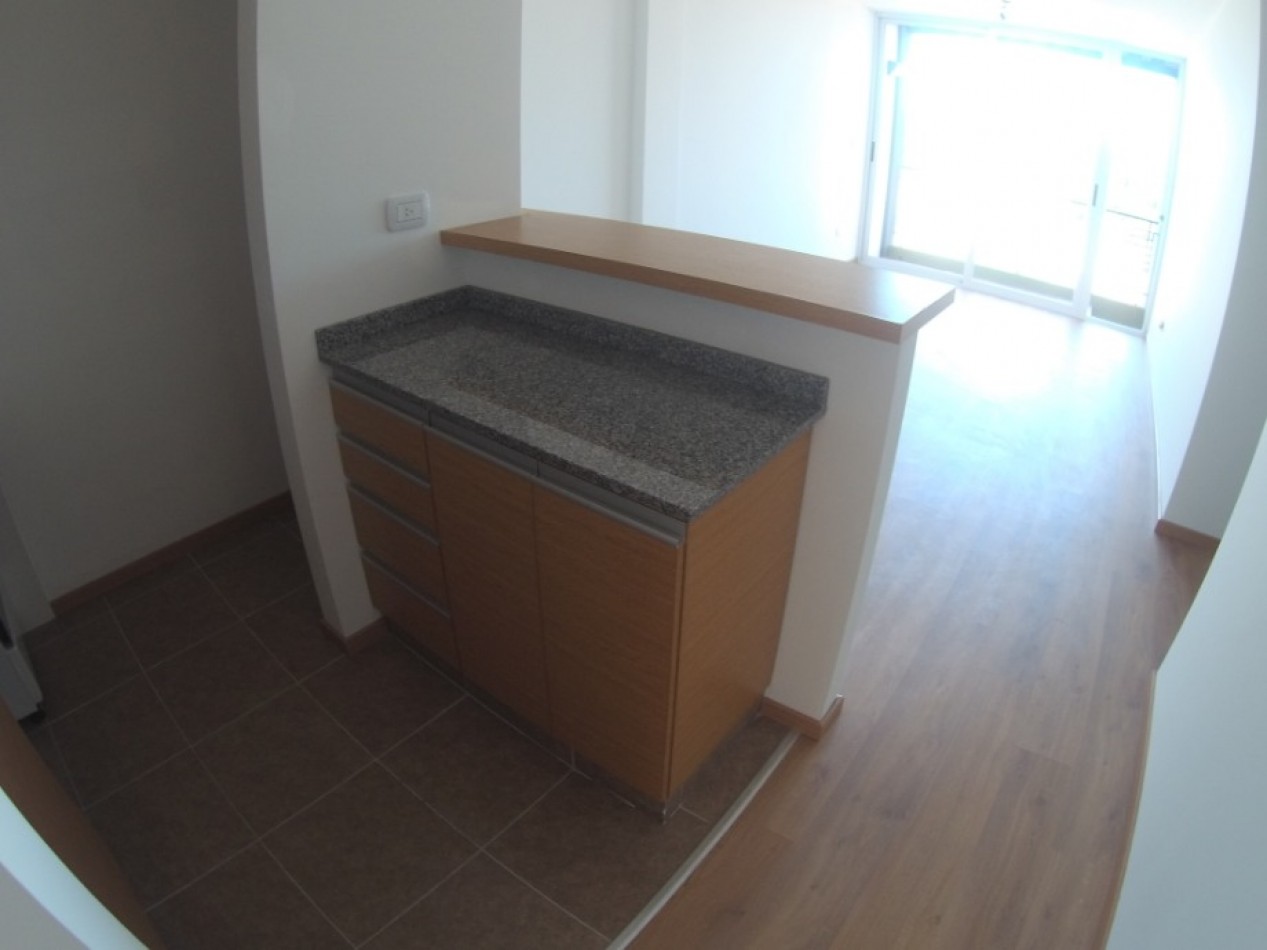 VENTA- Departamento 2 Ambientes - Moron