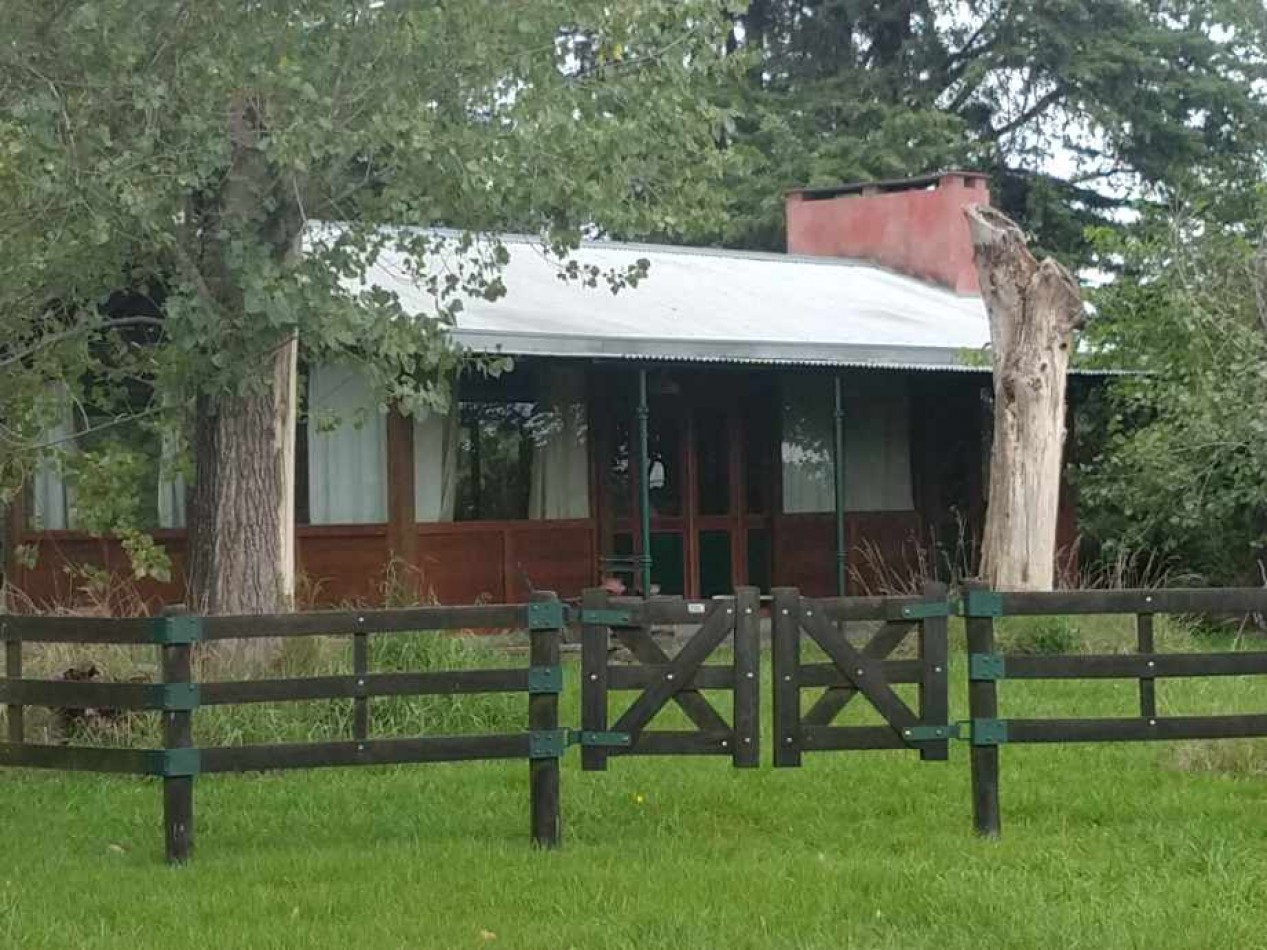 VENTA-Casa 2 amb. con galpon ,corrales, quincho y fabrica -Chacra - Carlos Keen- Barrio La Catalina