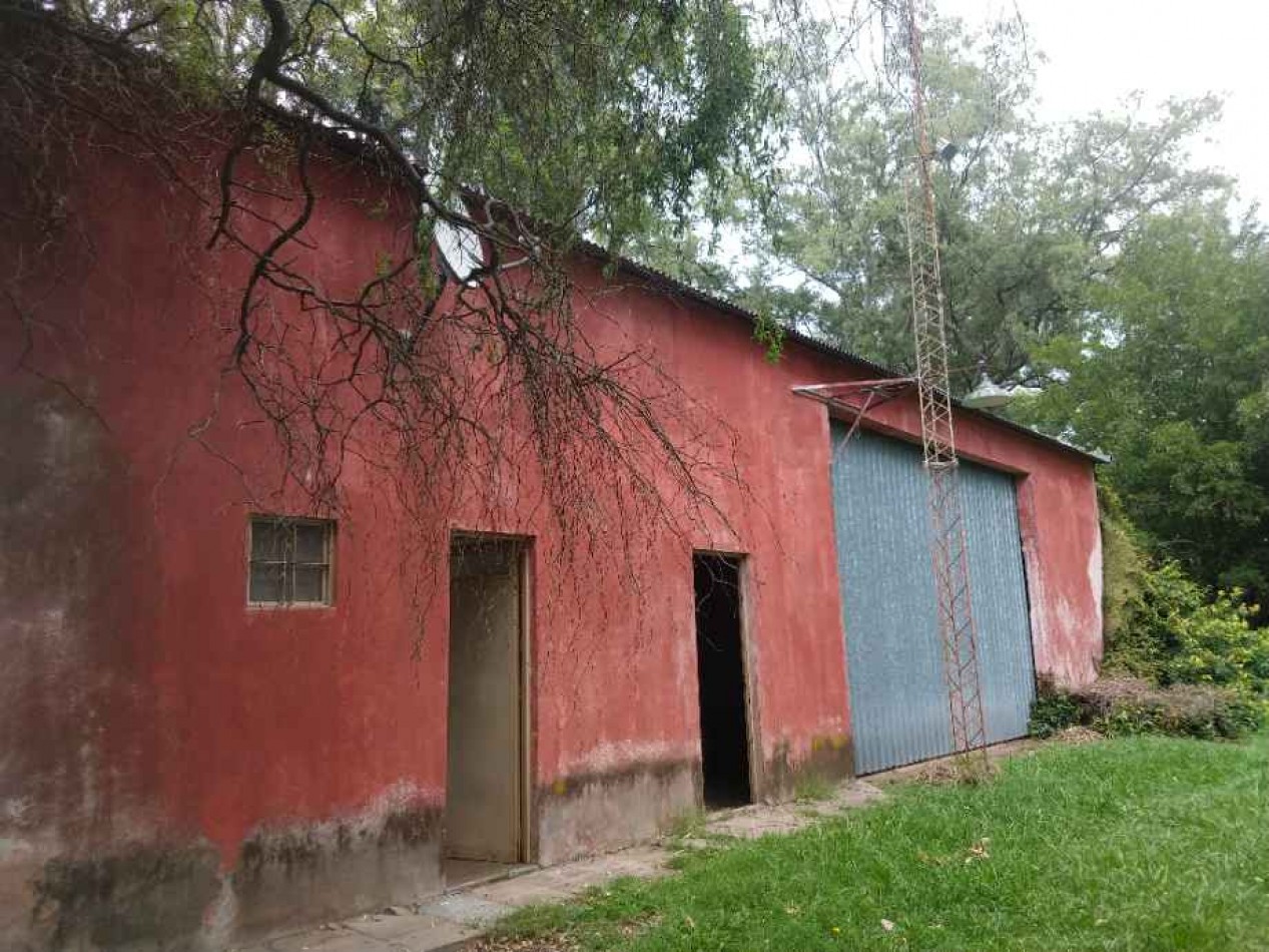 VENTA-Casa 2 amb. con galpon ,corrales, quincho y fabrica -Chacra - Carlos Keen- Barrio La Catalina