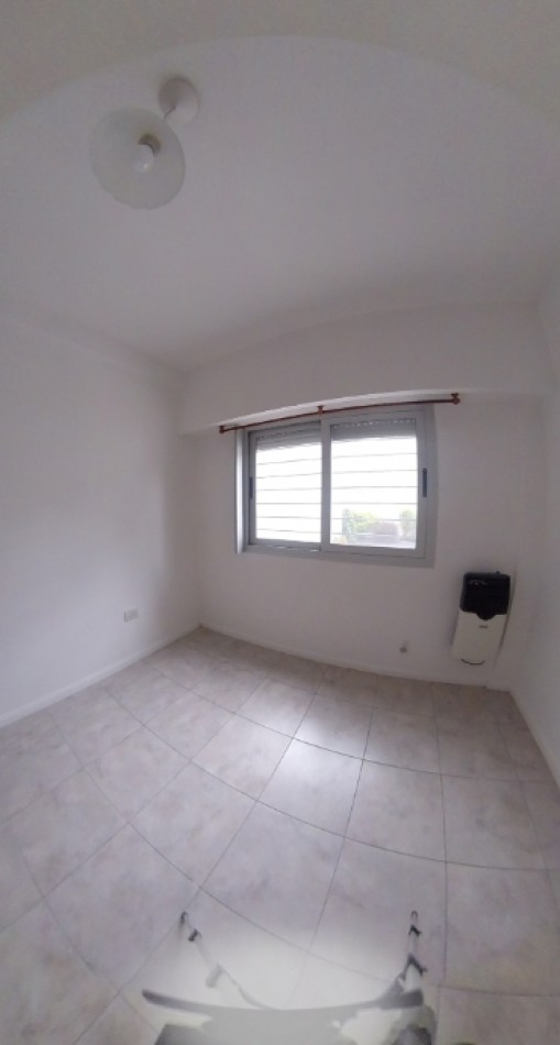 Departamento a la venta Castelar con patio, cochera y baulera