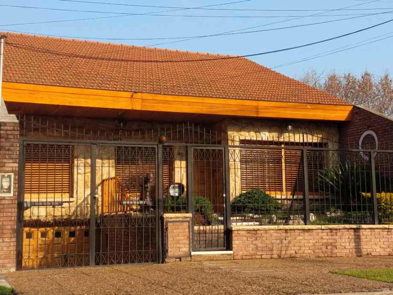 Chalet en venta en Moron Sur