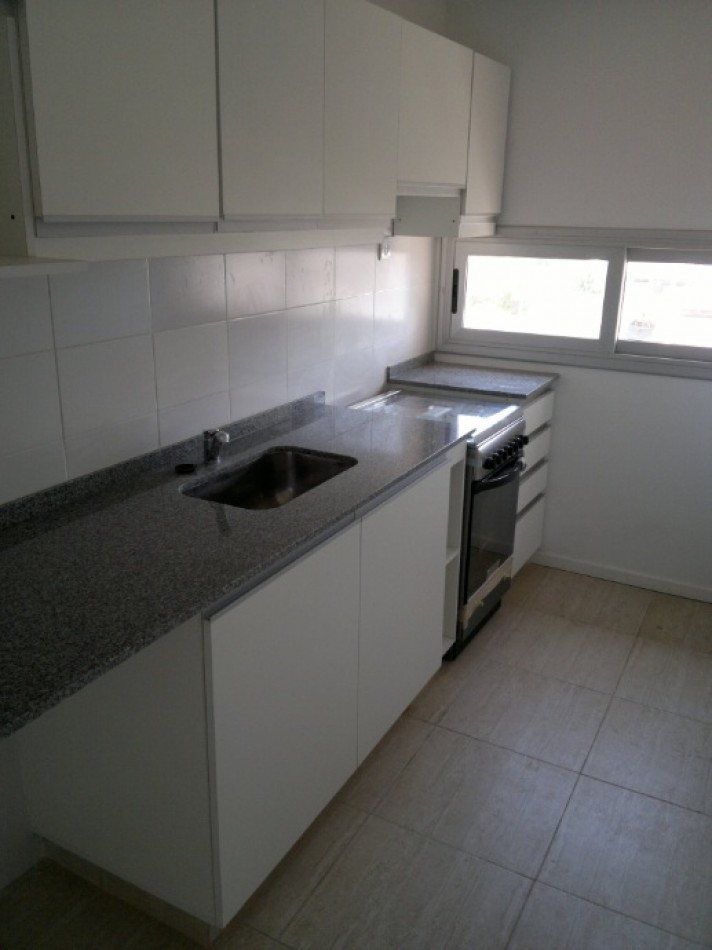 Departamento 2 amb. en Castelar Sur