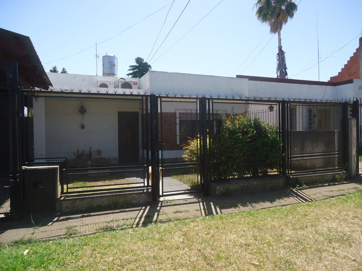 Venta - Casa americana en Ituzaingo Norte