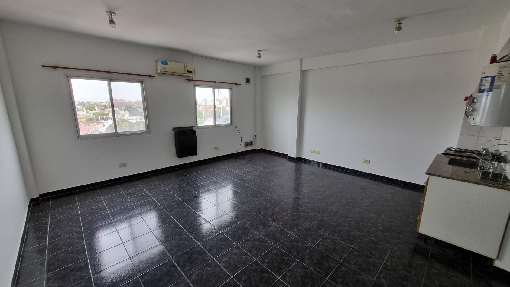 Monoambiente en venta en Moron Sur