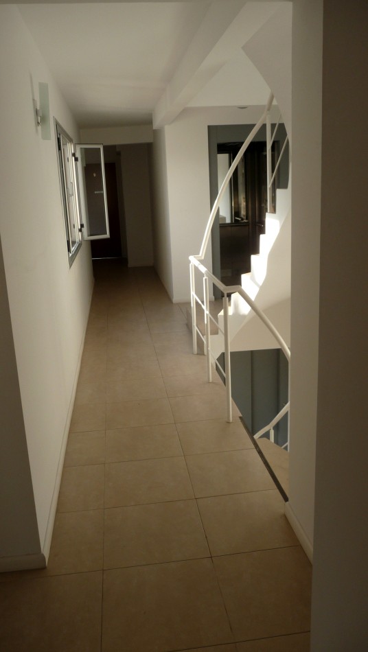 Departamento 2 amb. en Castelar Sur