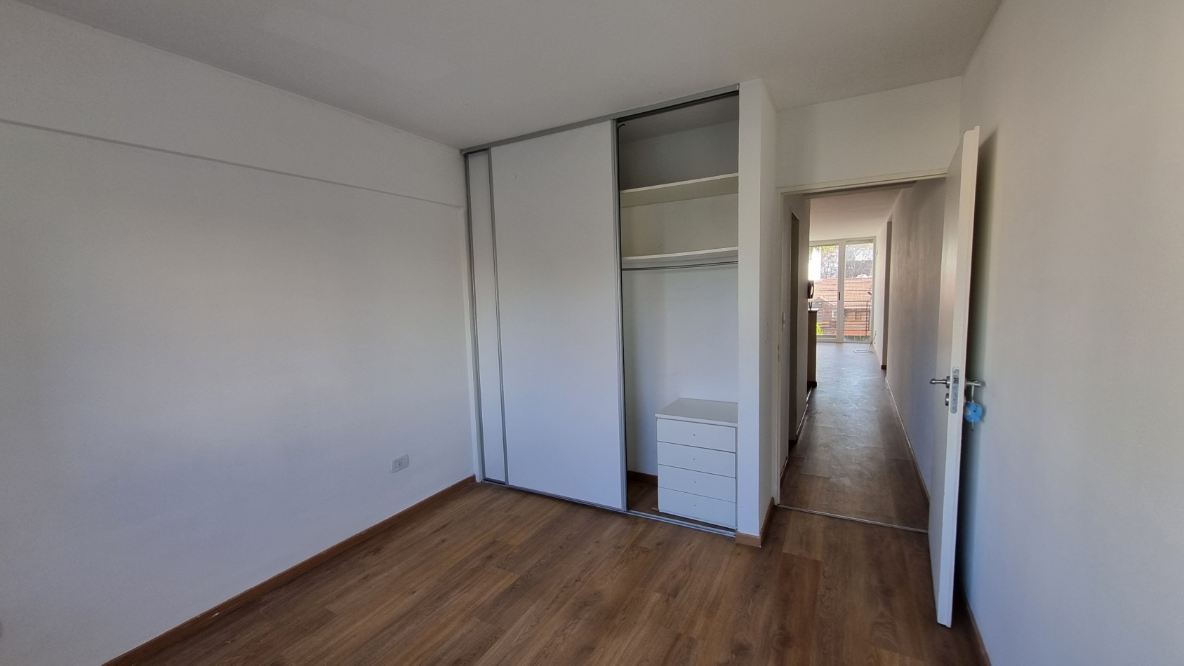 VENTA- Departamento 2 Ambientes - Moron