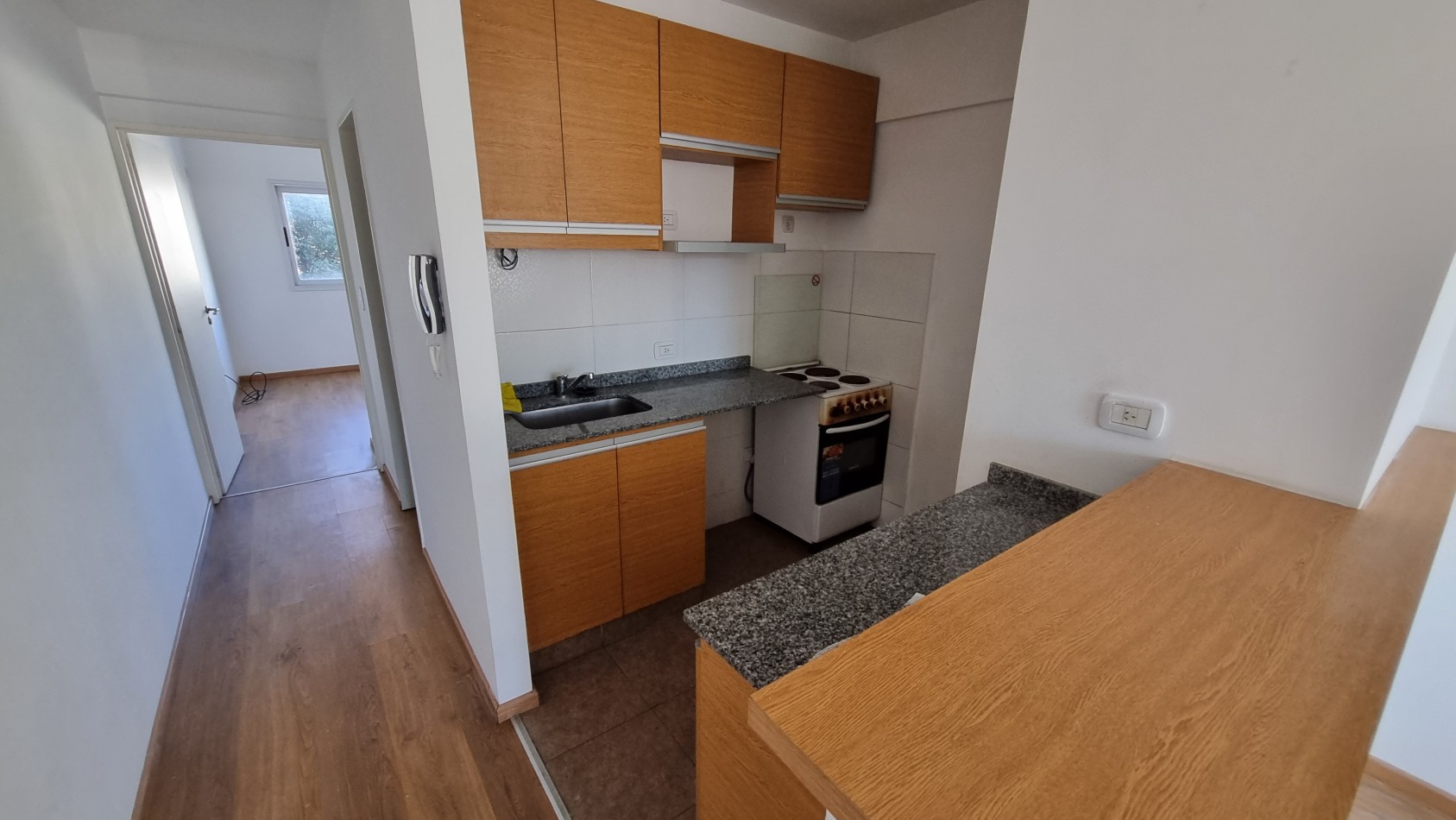 VENTA- Departamento 2 Ambientes - Moron