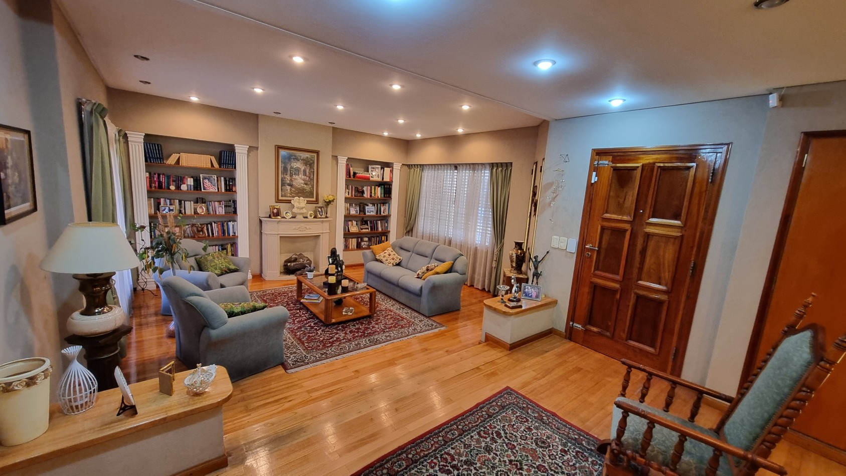 Venta casa en Villa Luzuriaga