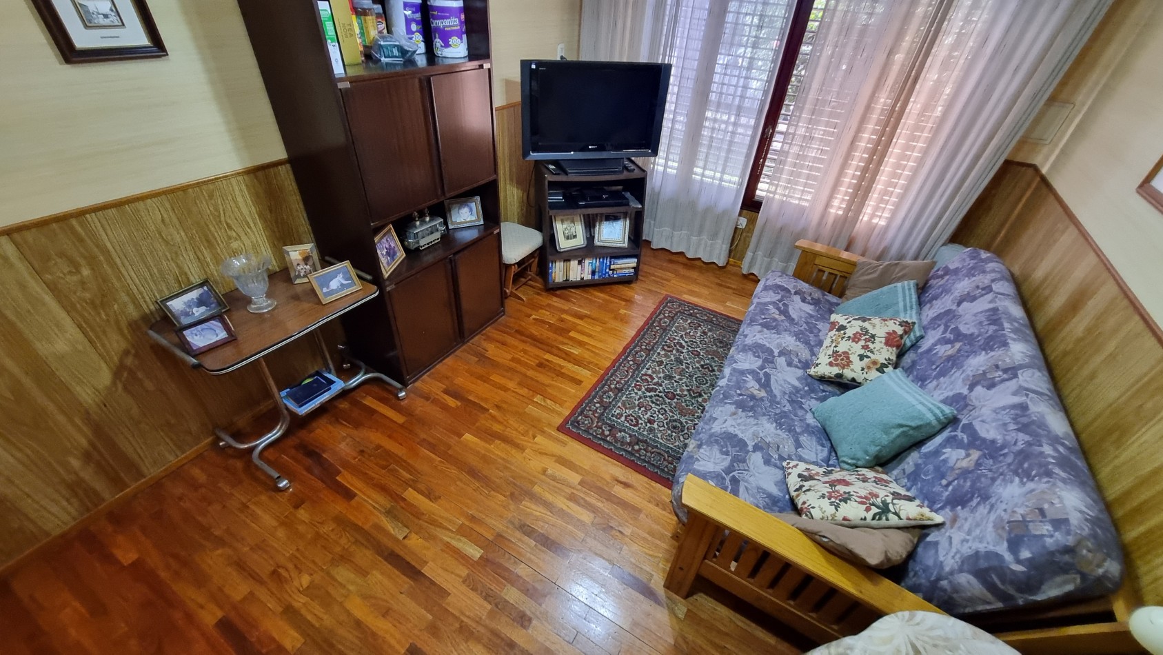 Venta casa en Villa Luzuriaga