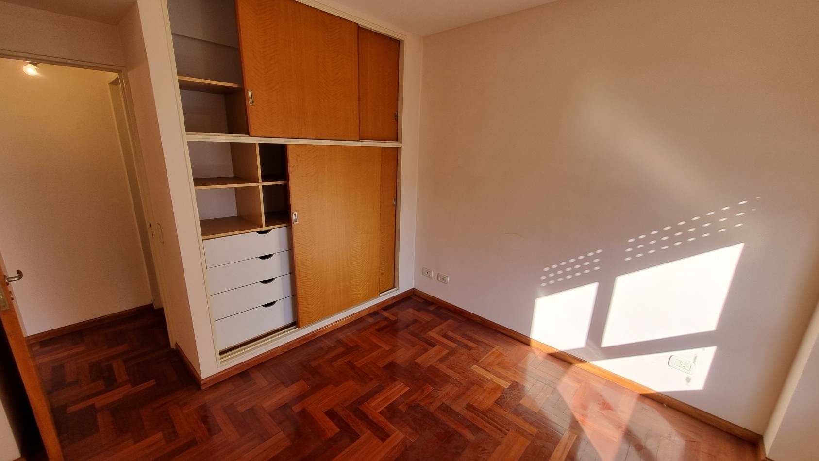 Venta departamento Moron Dos ambientes