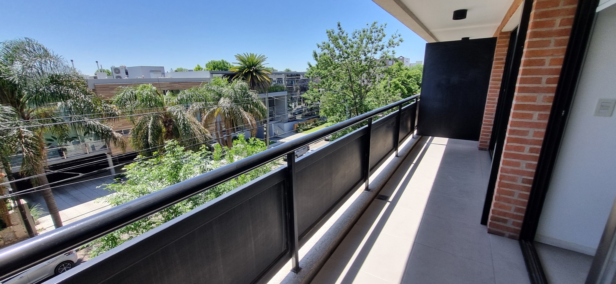 Alquiler departamento en Castelar Norte con cochera cubierta