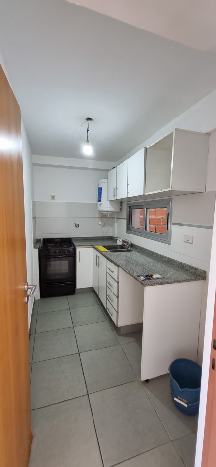 Venta- Departamento 2 Amb. calle Belgrano - Moron