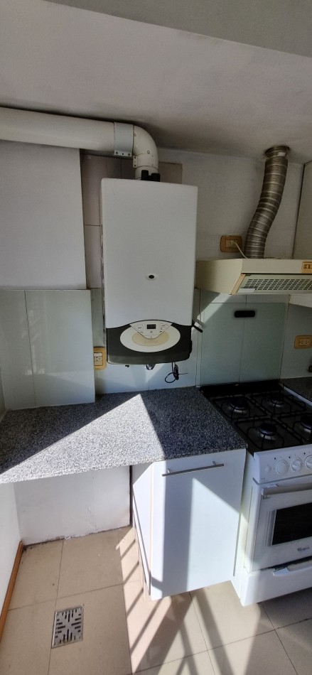 Departamento 2 amb. en alquiler en Castelar Norte