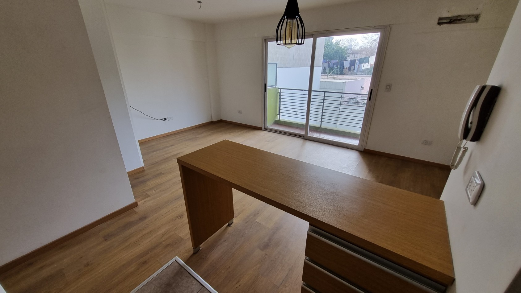 Monoambiente en alquiler en Moron Sur