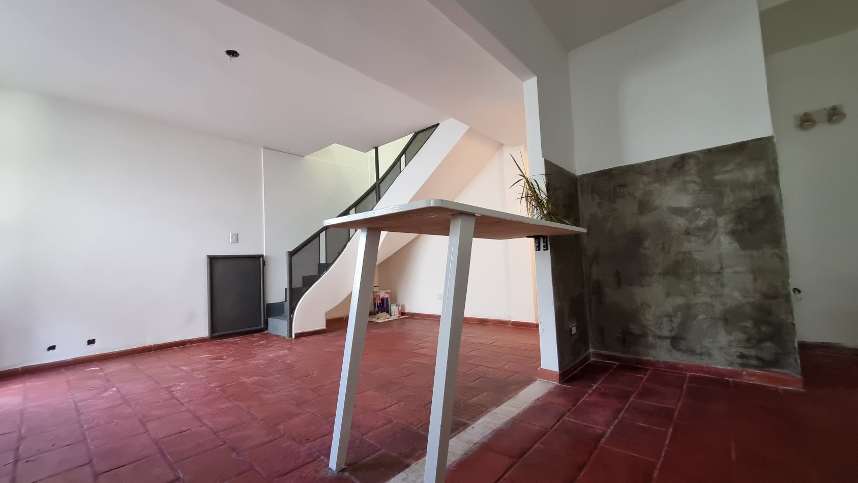 Duplex  3 ambientes -VENTA-  Castelar Norte-Apto Credito
