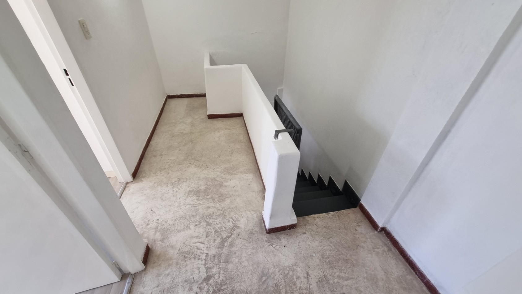 Duplex  3 ambientes -VENTA-  Castelar Norte-Apto Credito