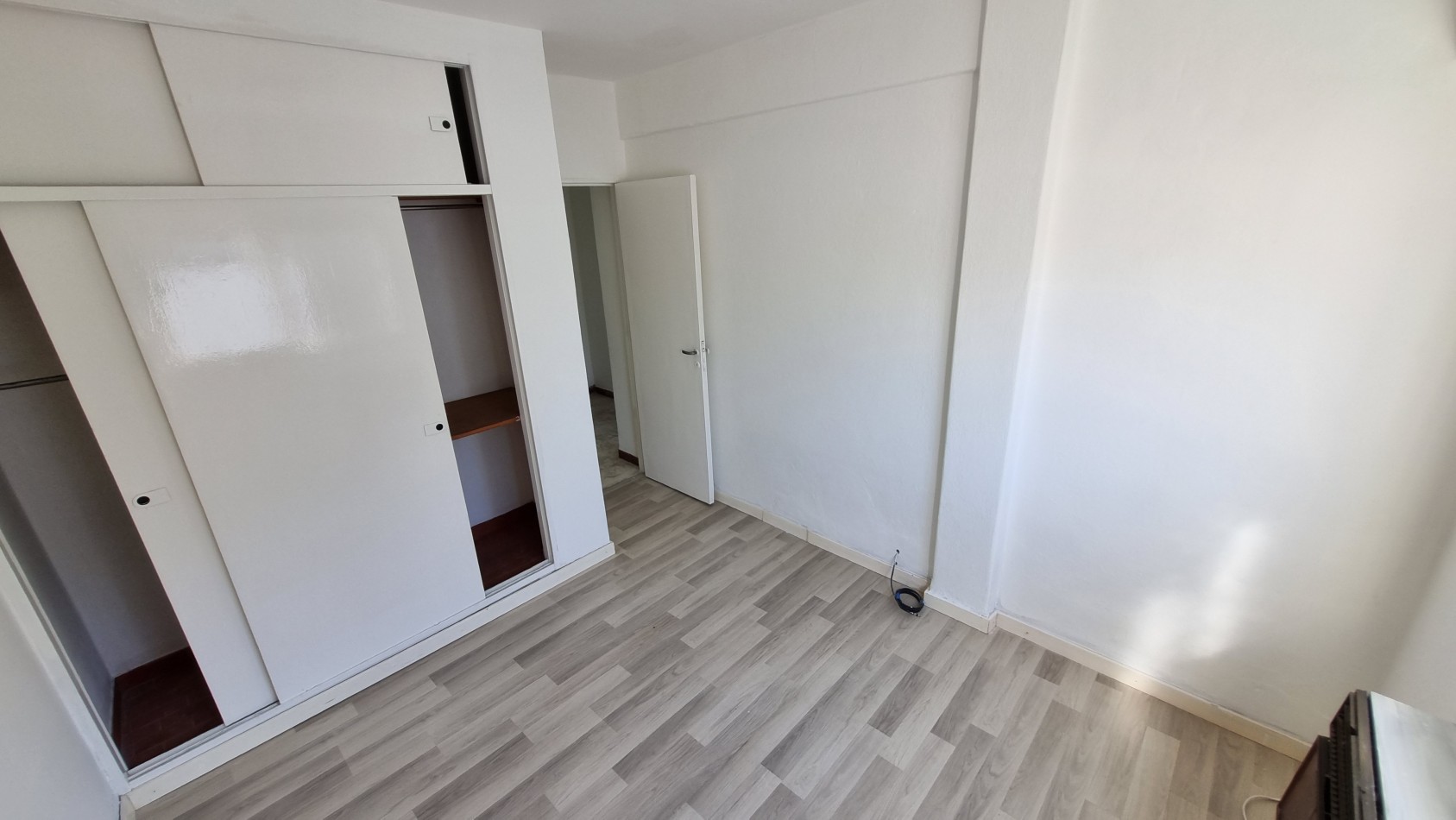 Duplex  3 ambientes -VENTA-  Castelar Norte-Apto Credito