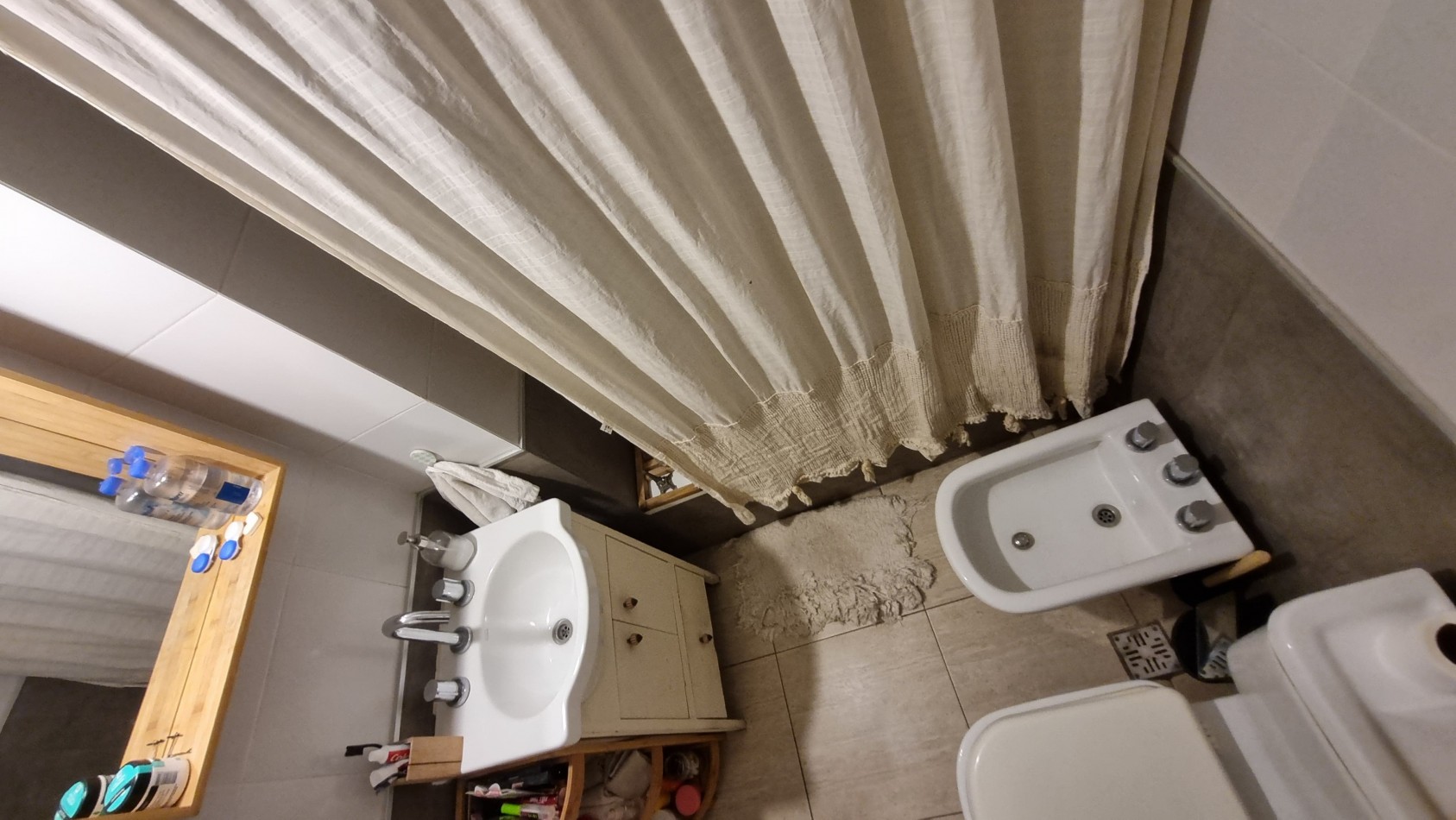 Departamento 2 amb. con cochera descubierta en Castelar Sur