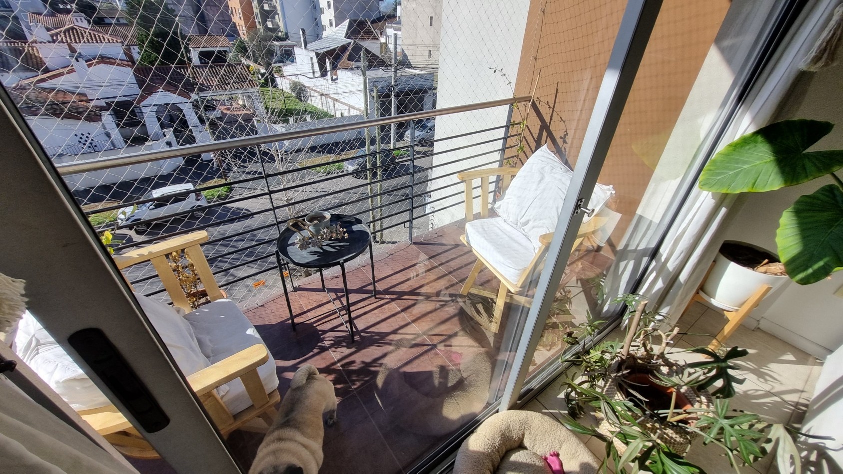 Departamento 2 amb. con cochera descubierta en Castelar Sur