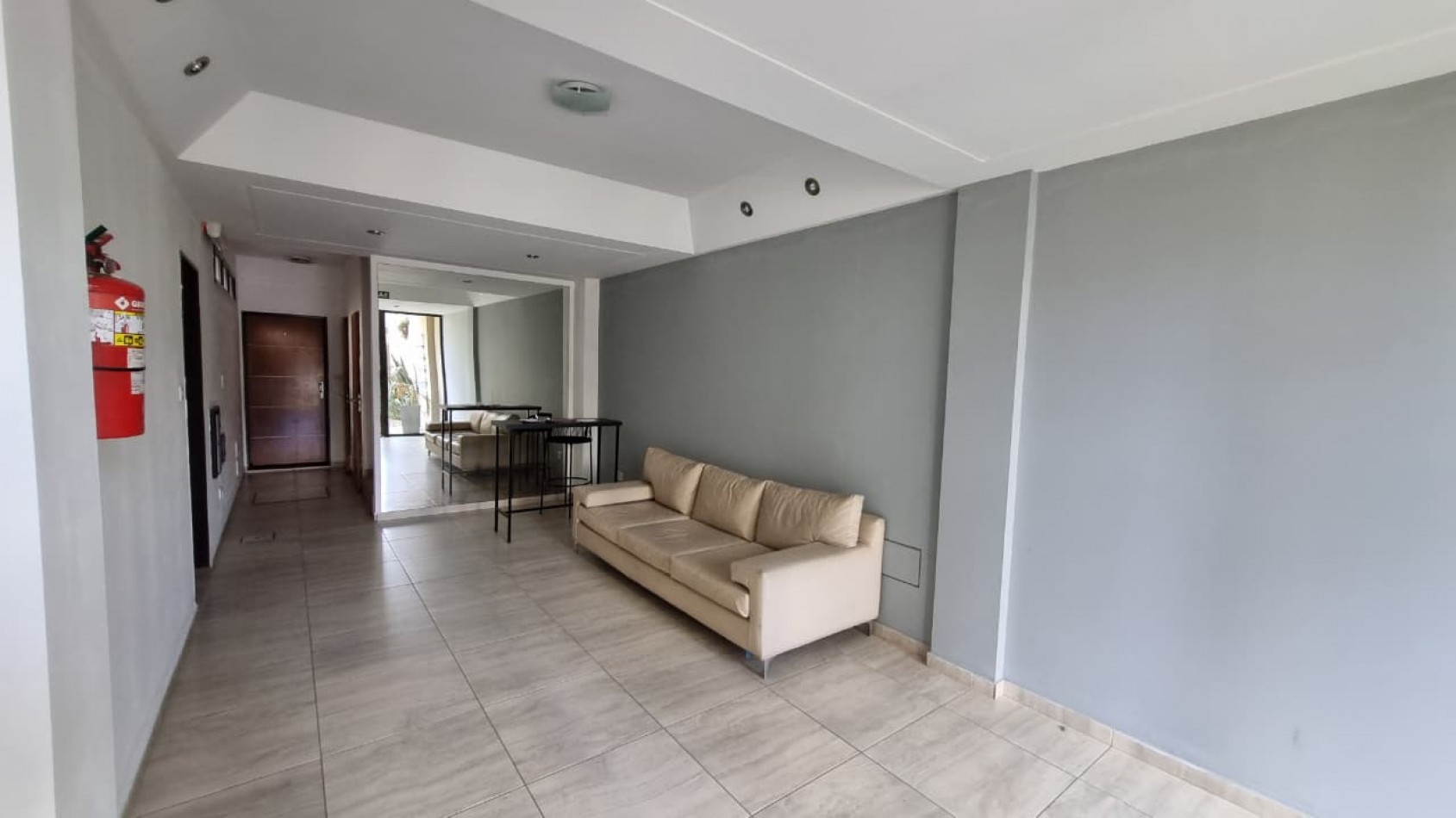 Departamento en alquiler de 2 amb. en Moron Sur