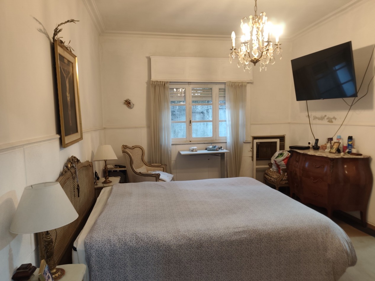 Lote con Chalet en Venta - Moron Norte