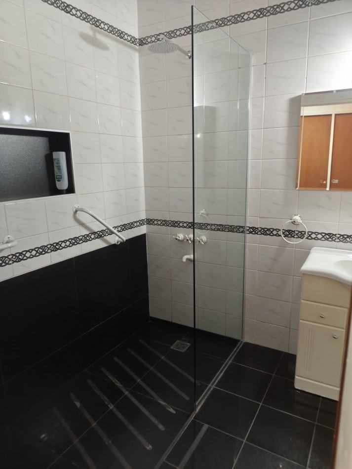 Lote con Chalet en Venta - Moron Norte