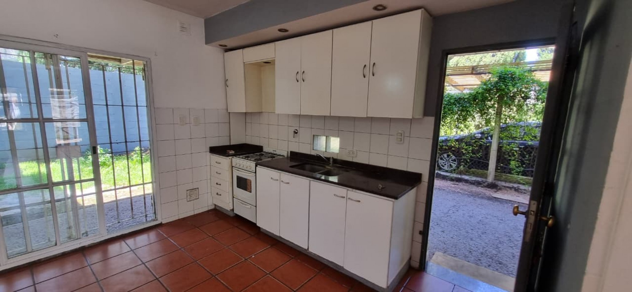 Vendemos PH de cuatro ambientes en Ituaingo