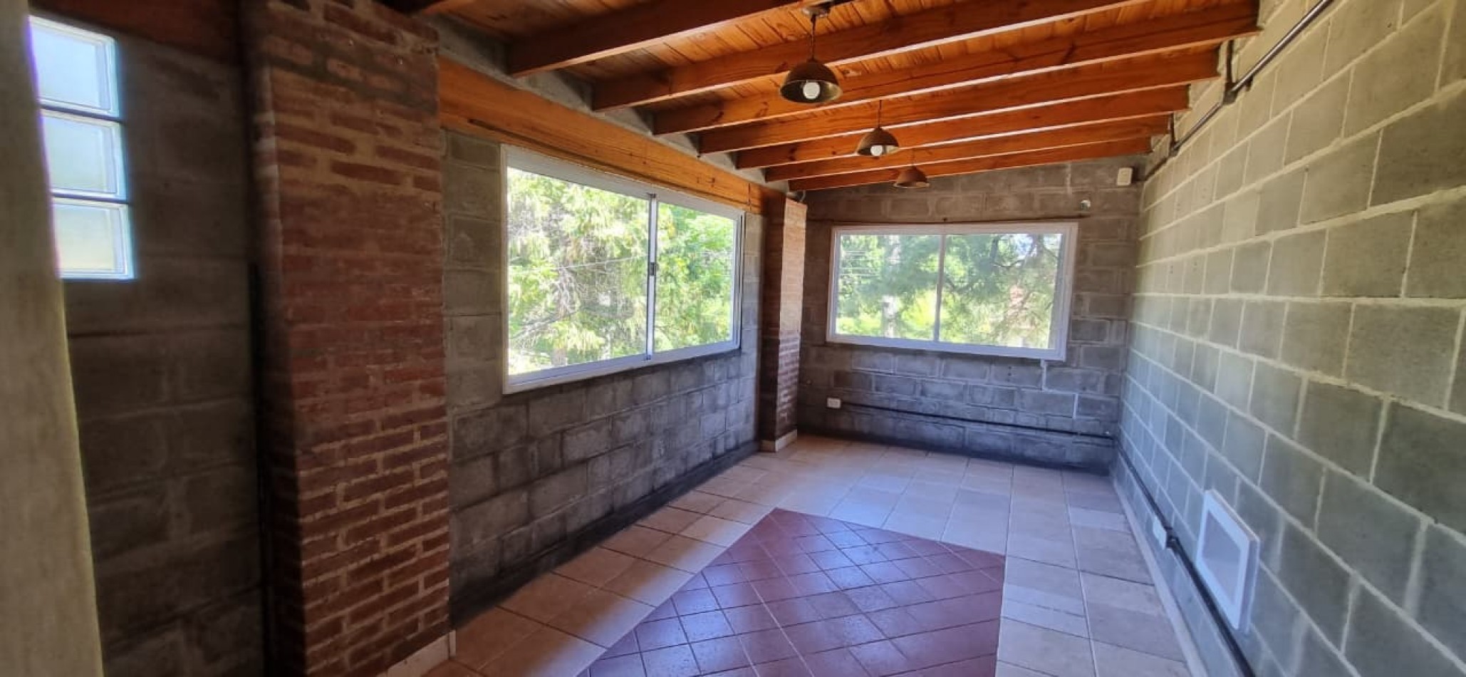 Vendemos PH de cuatro ambientes en Ituaingo