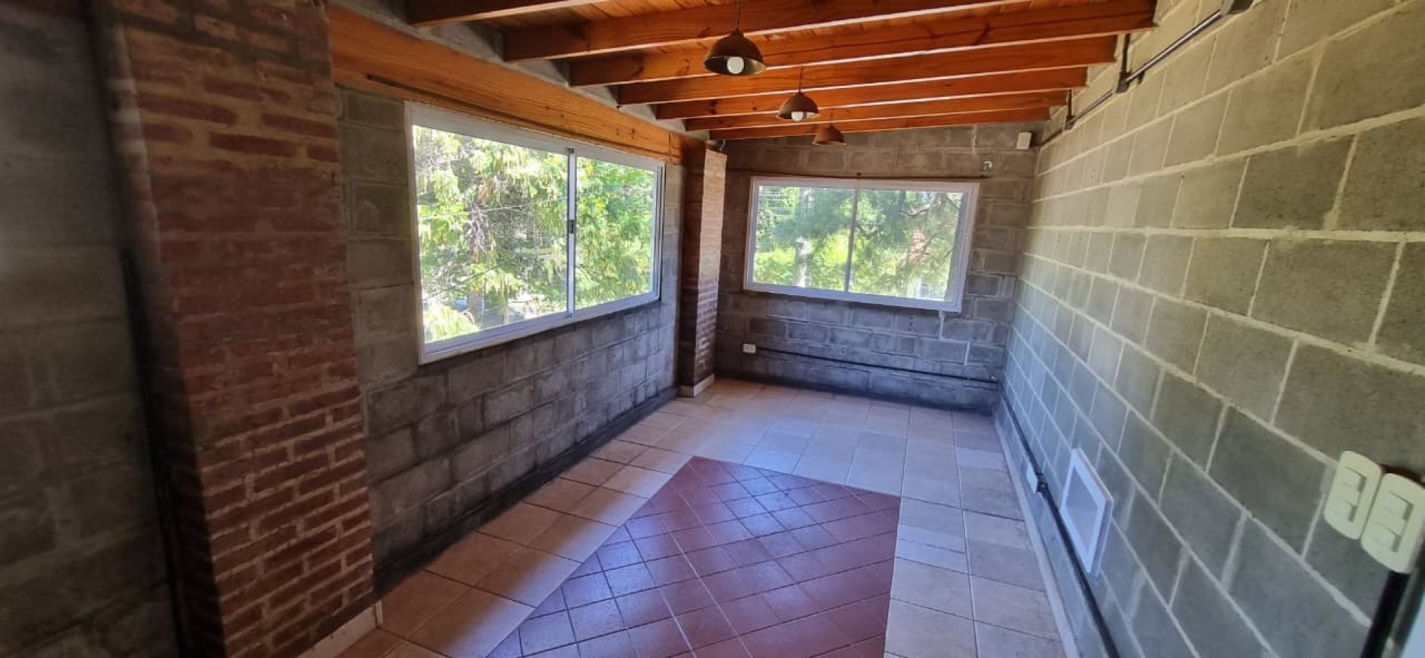 Vendemos PH de cuatro ambientes en Ituaingo