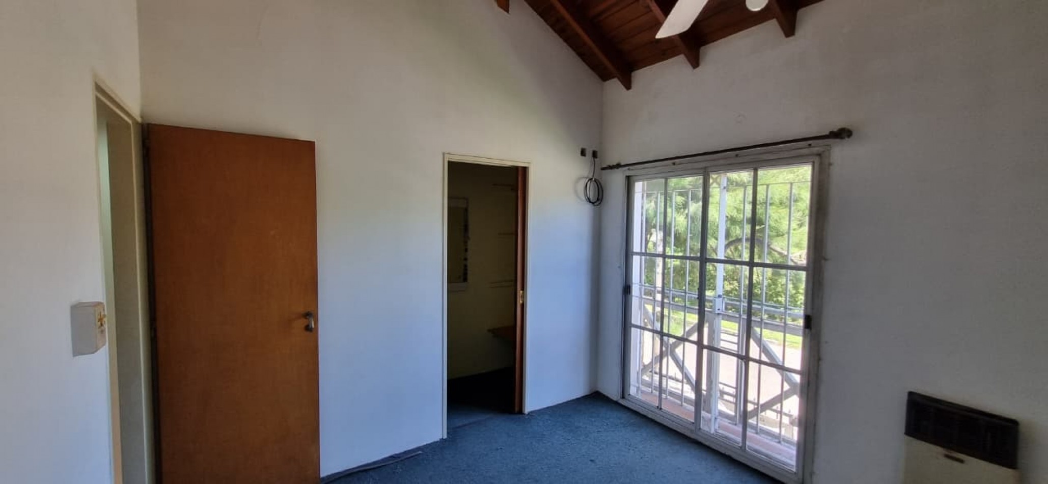 Vendemos PH de cuatro ambientes en Ituaingo