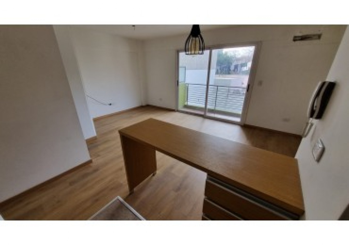 Monoambiente en alquiler en Moron Sur