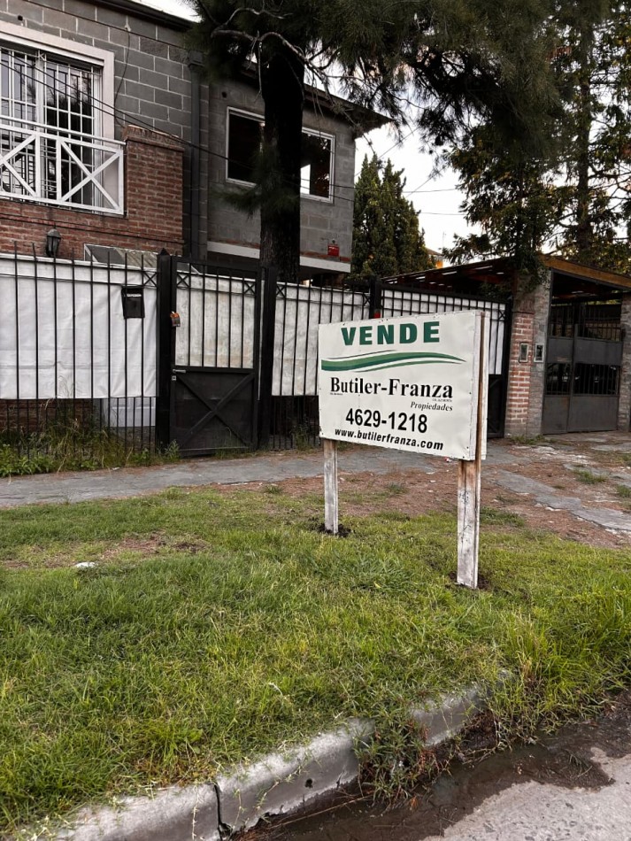 Vendemos PH de cuatro ambientes en Ituaingo