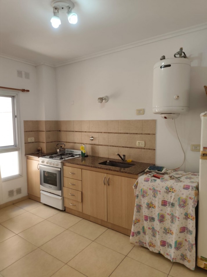 USO PROFESIONAL- ALQUILER - MORON