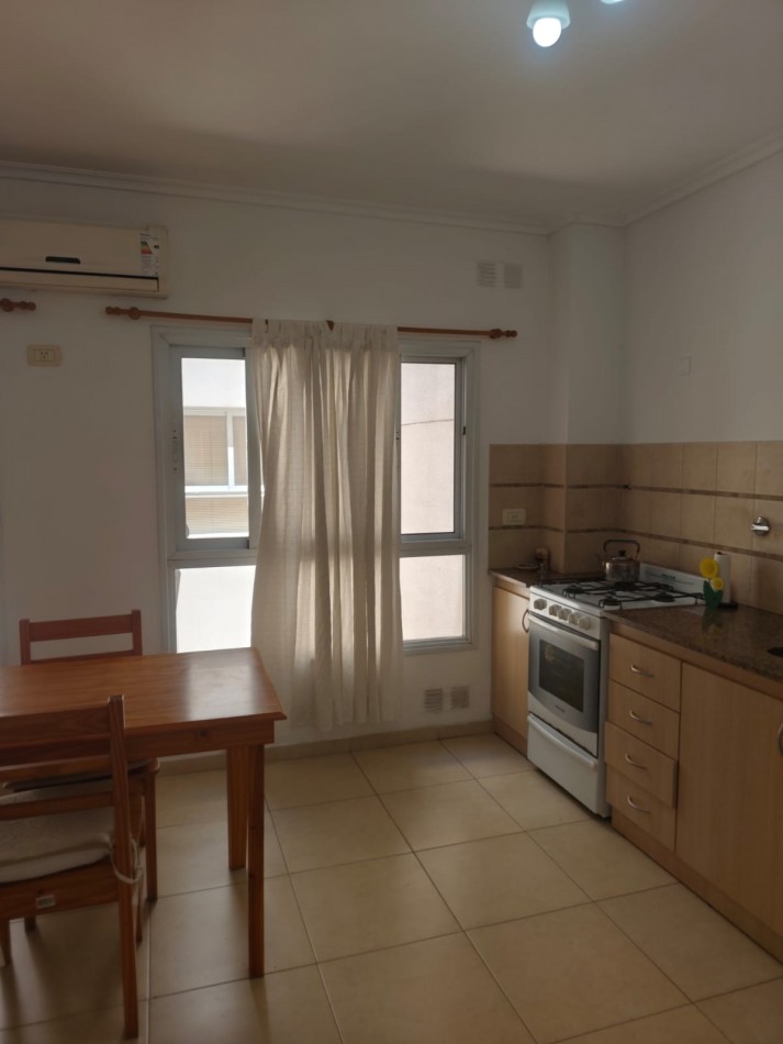 USO PROFESIONAL- ALQUILER - MORON