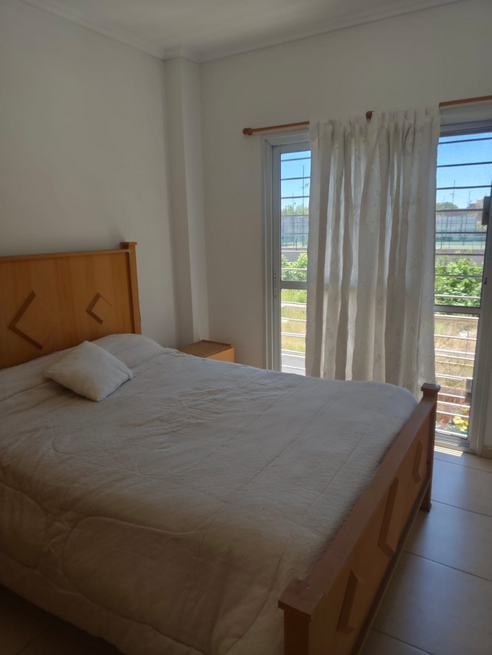 USO PROFESIONAL- ALQUILER - MORON