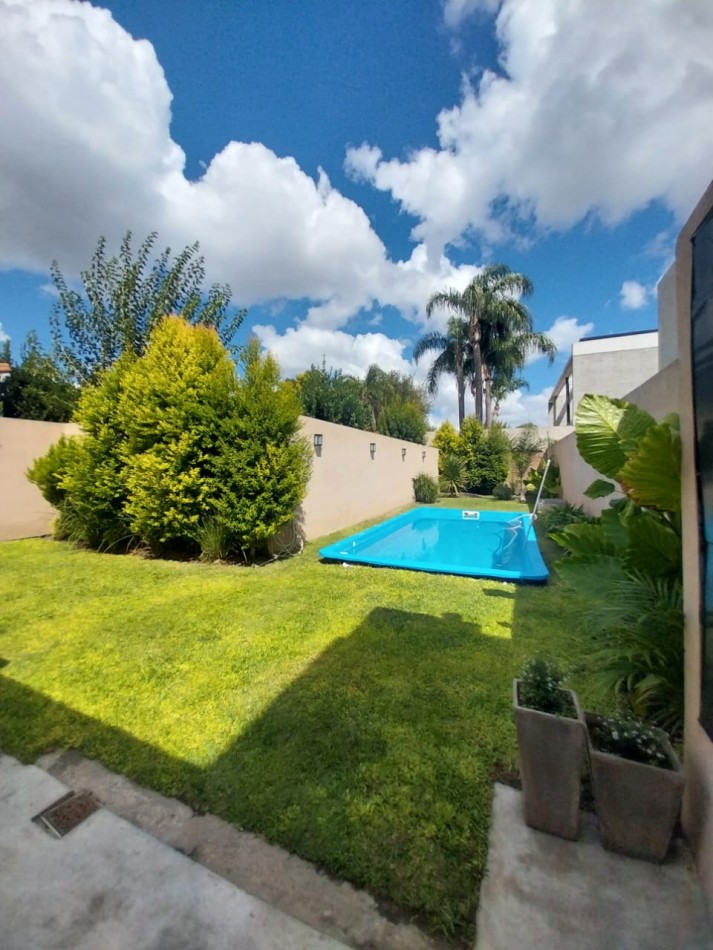 Venta de casa en Ituzaingo Norte