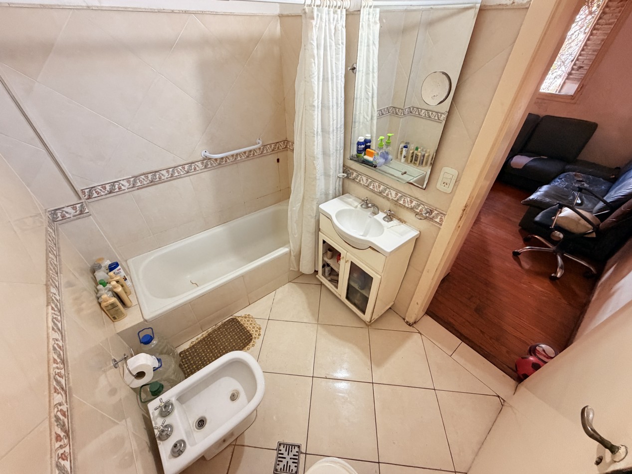 Venta P.H. de 5 ambientes en Castelar Sur