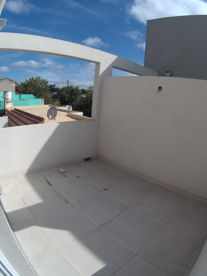 Duplex a estrenar en Castelar Norte