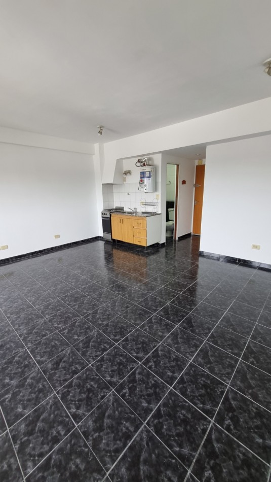 Monoambiente en venta en Moron Sur