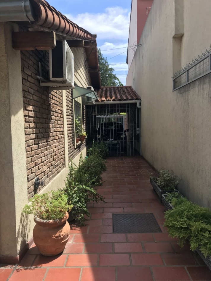 Venta casa Castelar Sur