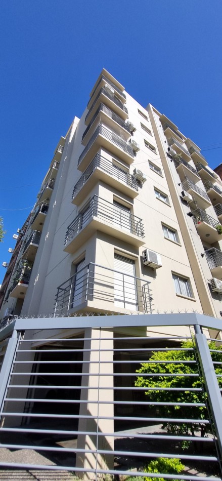 Alquiler Consultorio- Departamento  USO PROFESIONAL