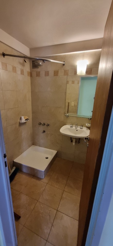Alquiler Consultorio- Departamento  USO PROFESIONAL