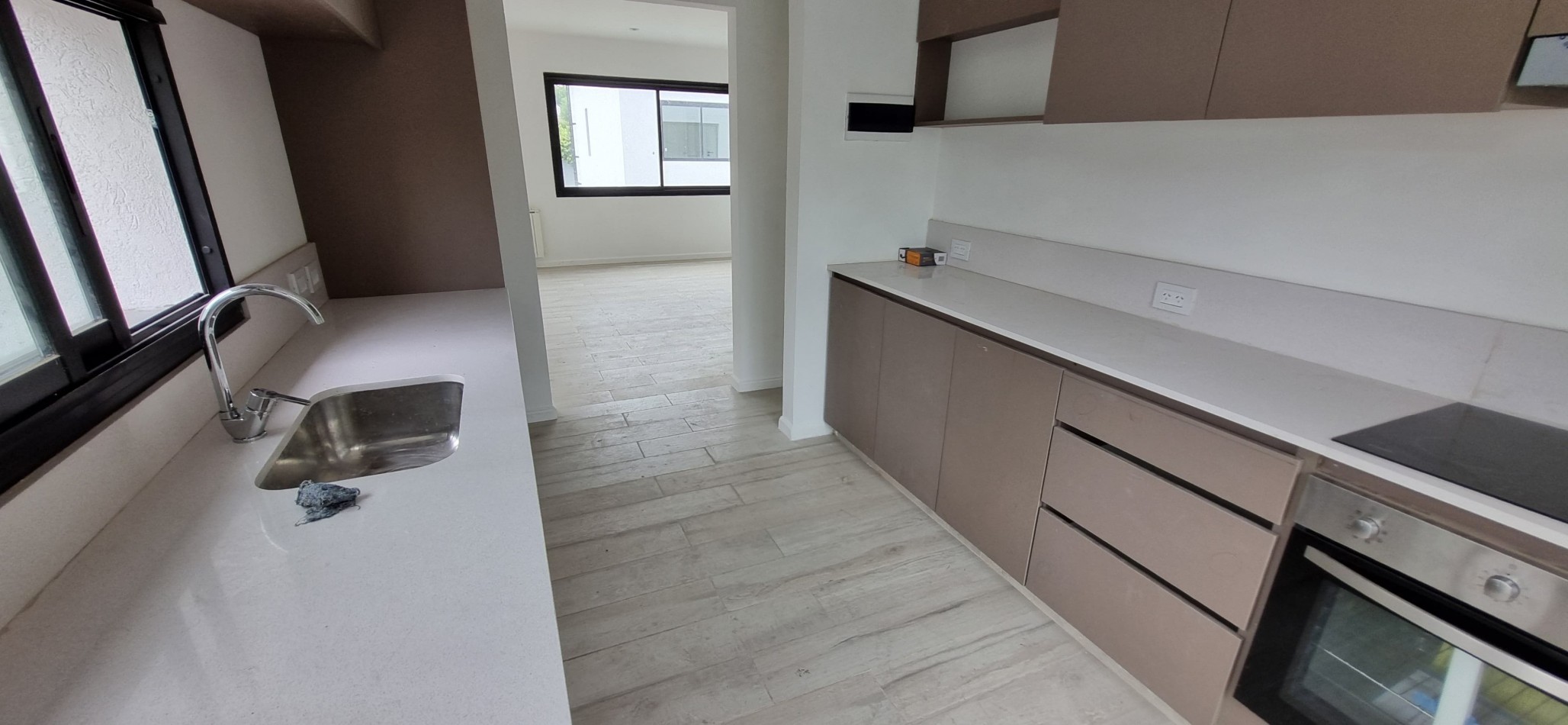 VENTA - Duplex 4 Amb a  ESTRENAR- Castelar  Sur- 