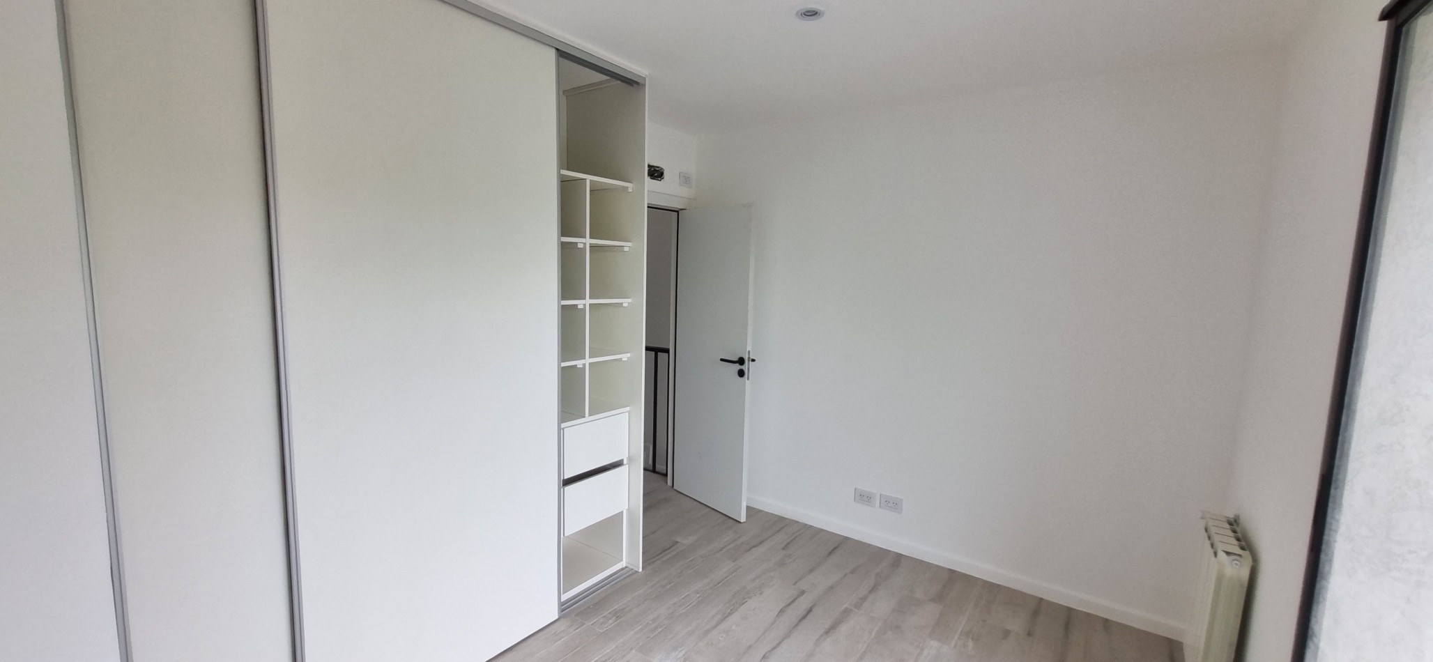 VENTA - Duplex 4 Amb a  ESTRENAR- Castelar  Sur- 