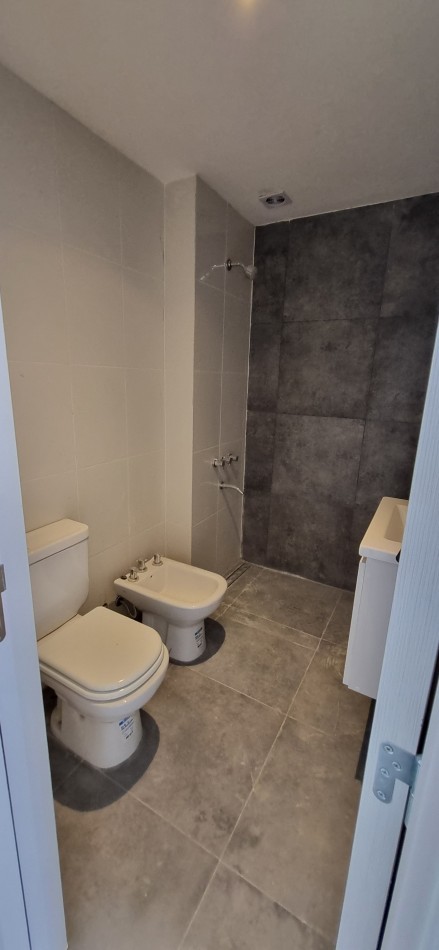 VENTA - Duplex 4 Amb a  ESTRENAR- Castelar  Sur- 