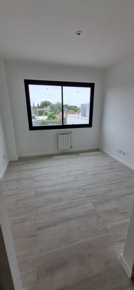 VENTA - Duplex 4 Amb a  ESTRENAR- Castelar  Sur- 